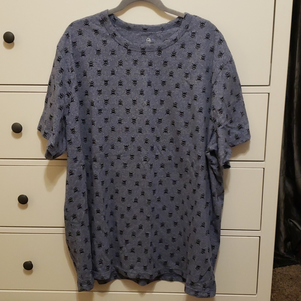 T-SHIRT